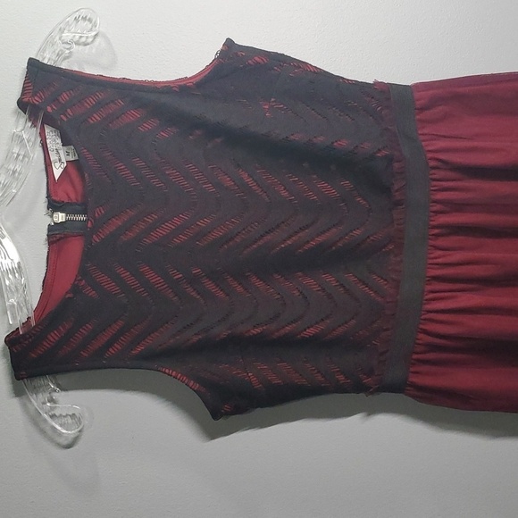 Speechless dress women's size medium M black burgundy lace crepe sleeveless - Picture 3 of 15